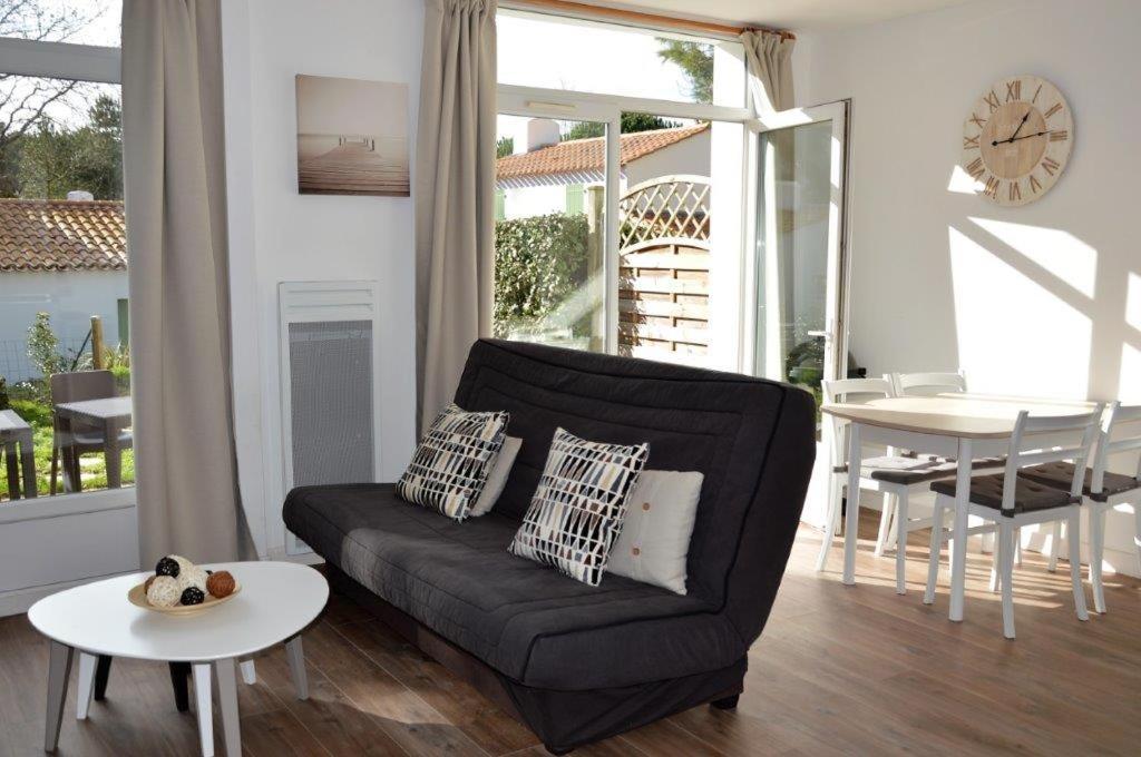 Residence Le Victoria Σαιν-Ζαν-ντε-Μον Εξωτερικό φωτογραφία